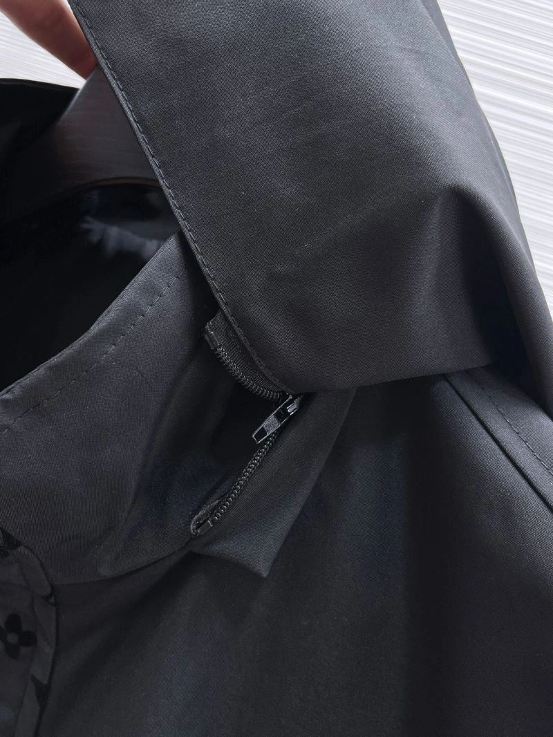 Unique Louis Vuitton Outwear 132831