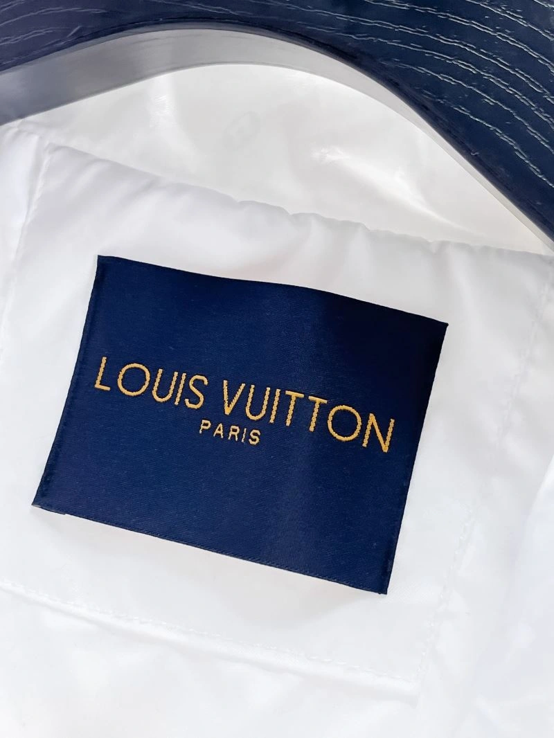 Durable Louis Vuitton Outwear 132824