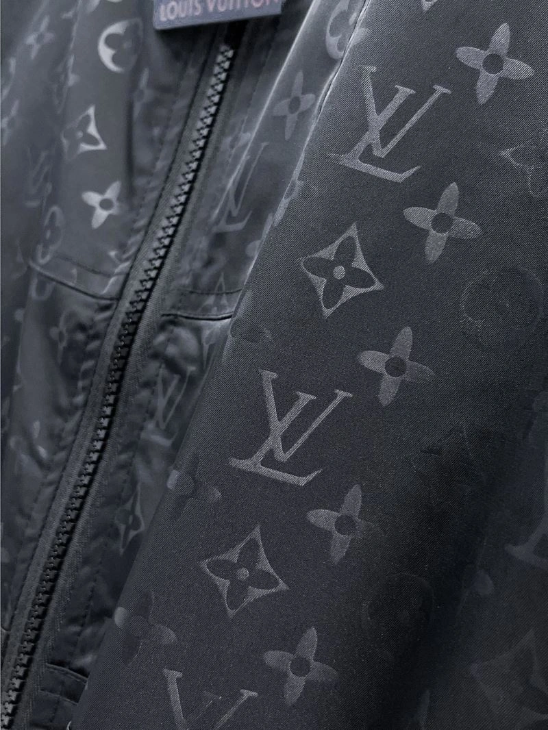 Louis Vuitton Outwear Sustainable 132821