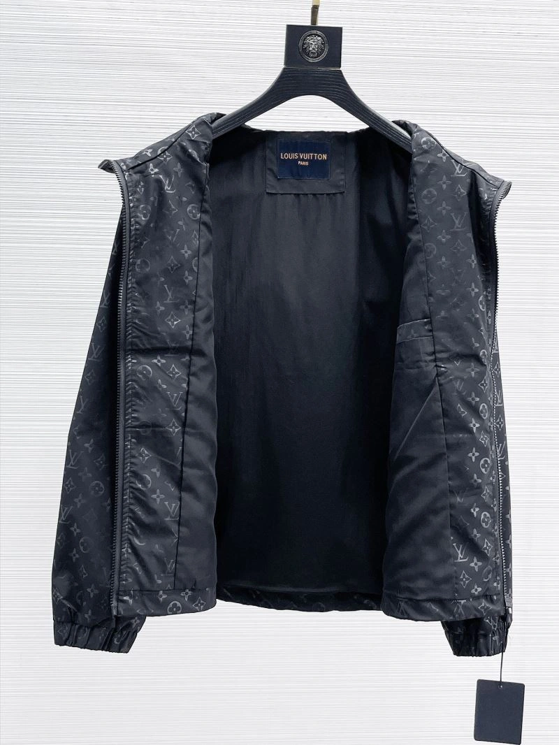 Louis Vuitton Outwear Sustainable 132821