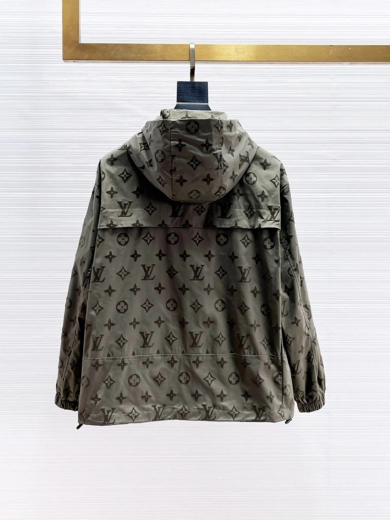 SportInspired Louis Vuitton Outwear 132819