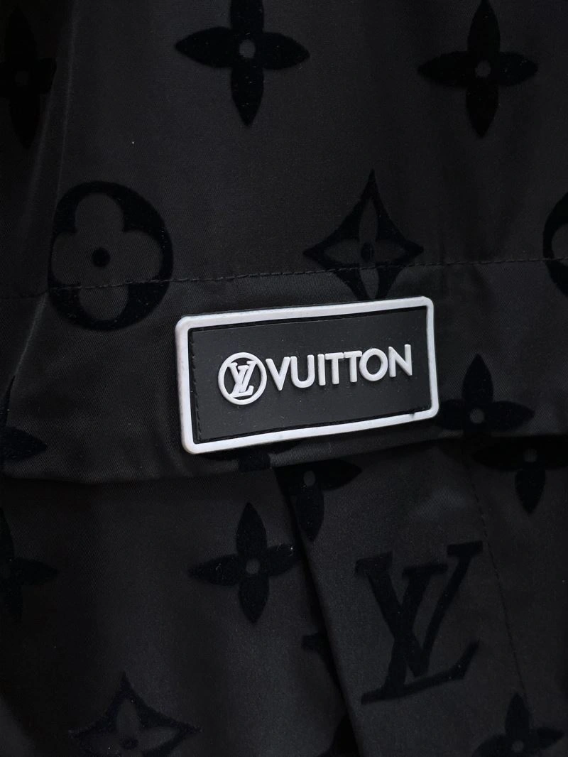 Attractive Louis Vuitton Outwear 132818