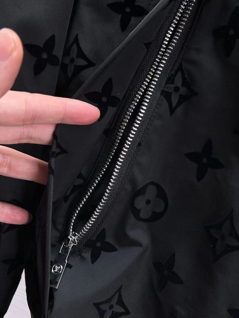 Attractive Louis Vuitton Outwear 132818