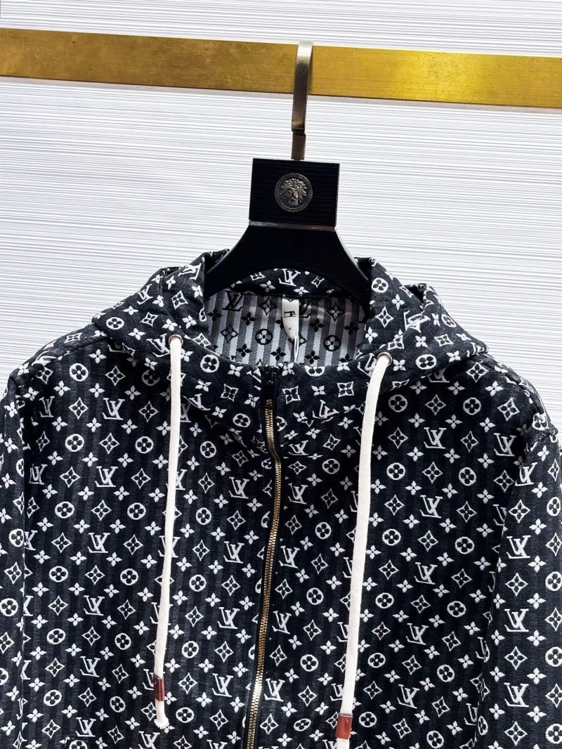 Louis Vuitton Outwear FashionForward 132817