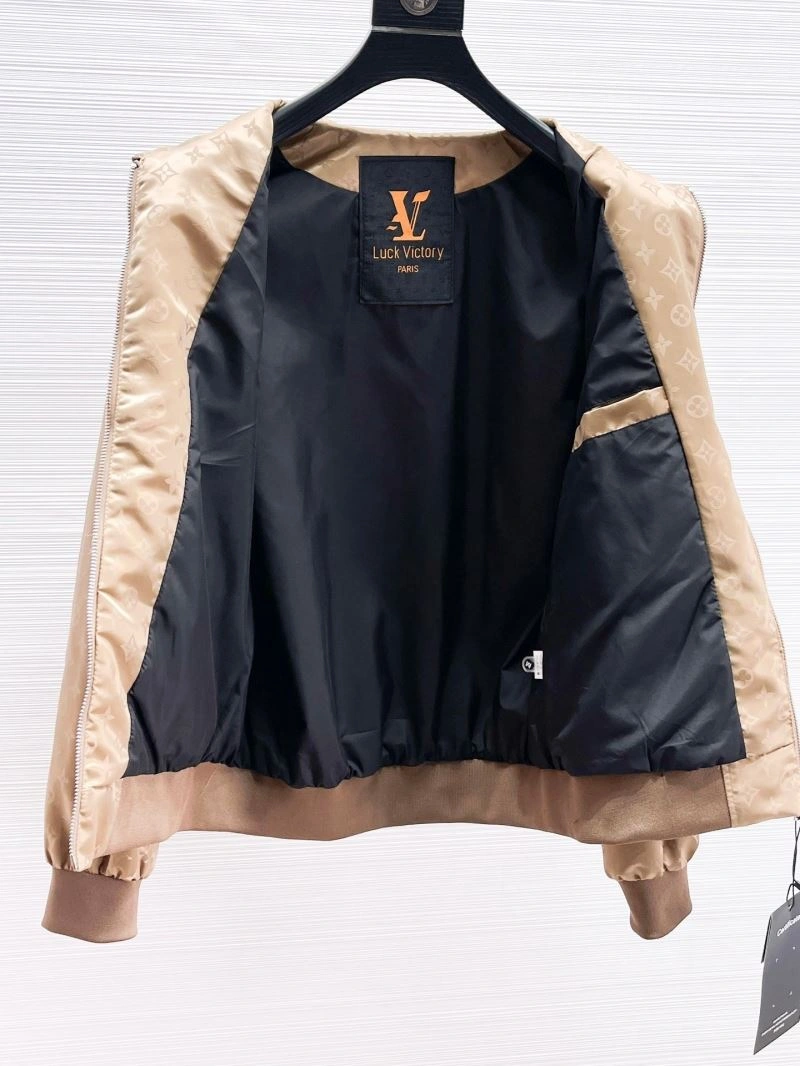Louis Vuitton Outwear Flexible 132815