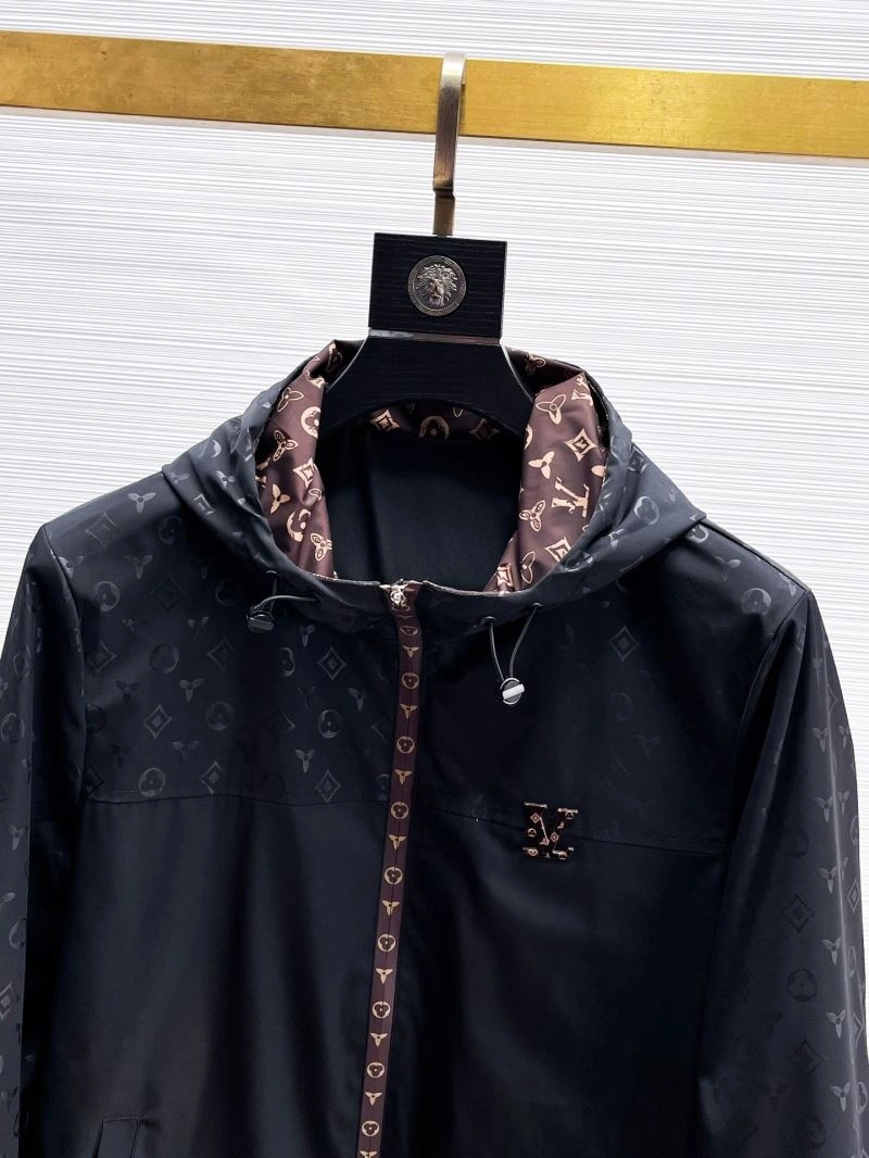 Louis Vuitton Outwear GoAnywhere 132789