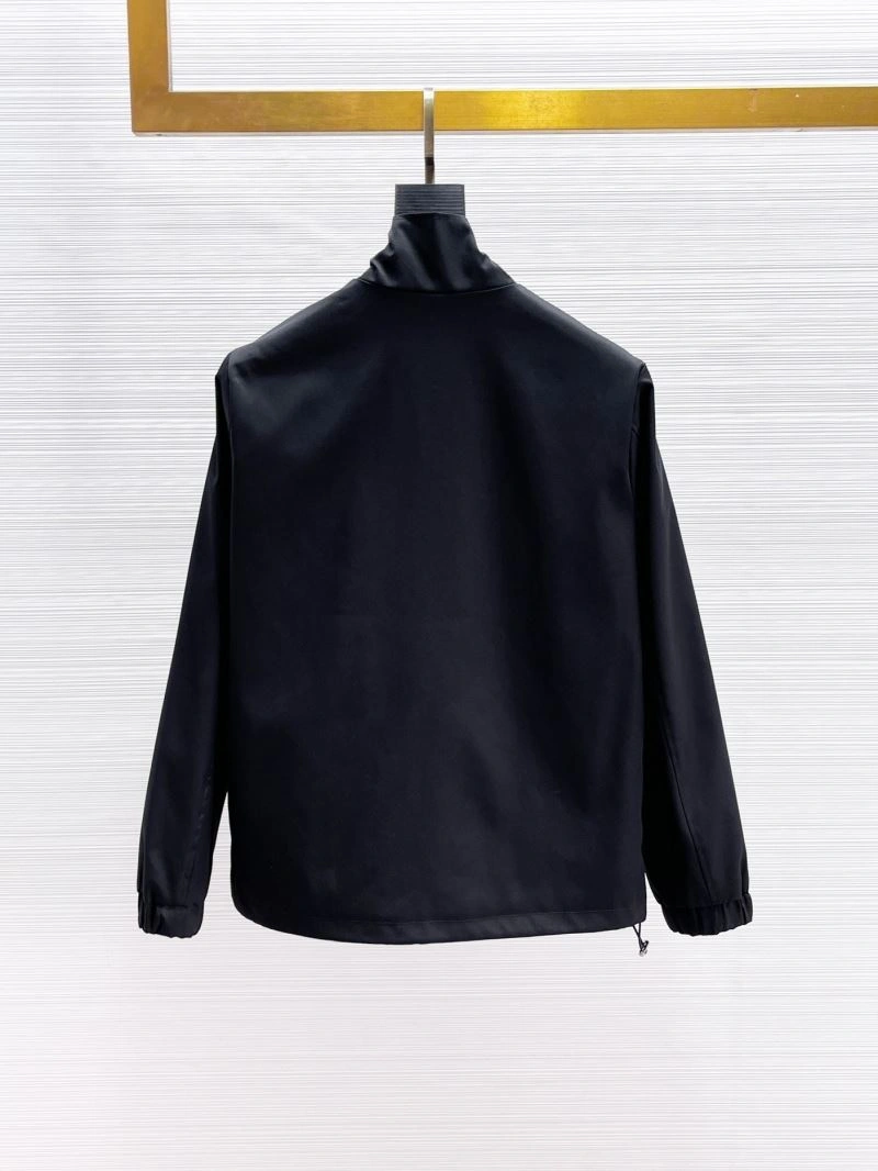 Sustainable Louis Vuitton Outwear 132796