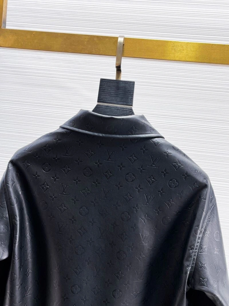 Louis Vuitton Outwear Vibrant 132787
