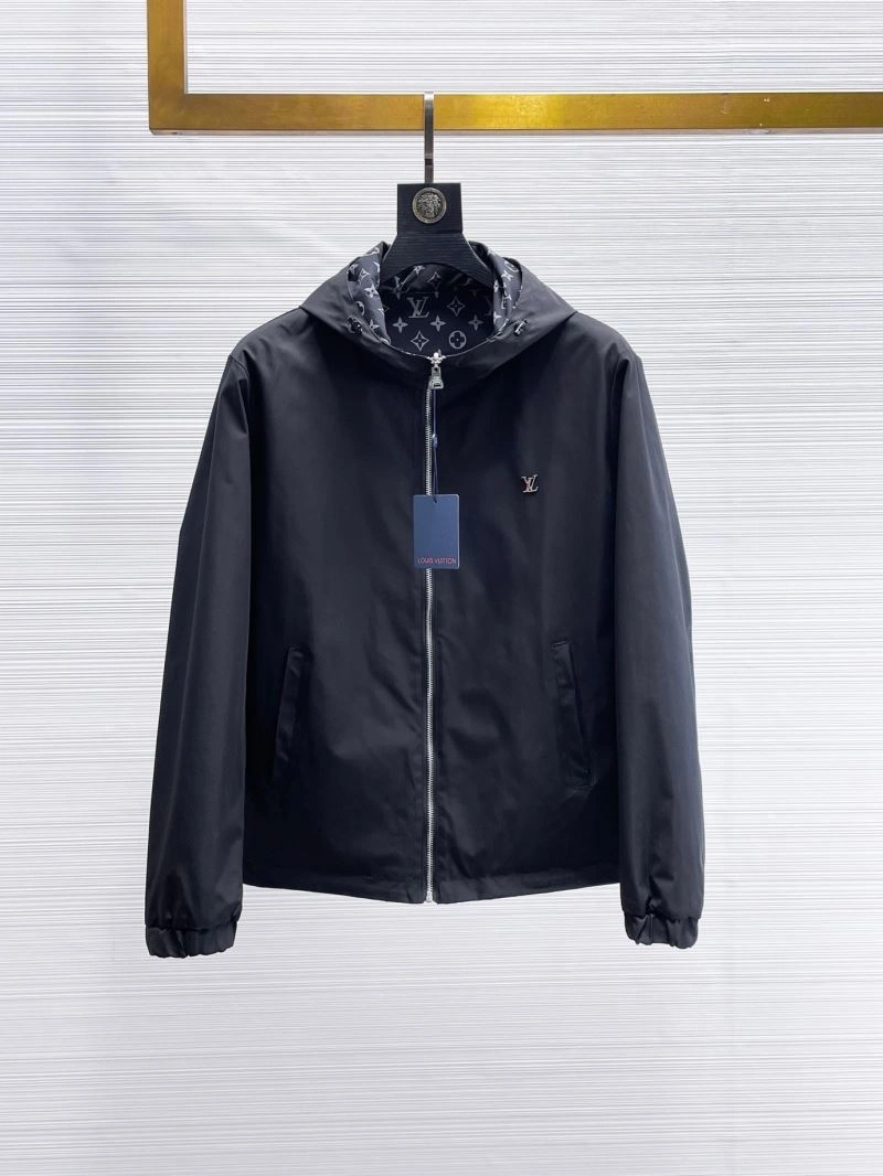 OnTrend Louis Vuitton Outwear 132802