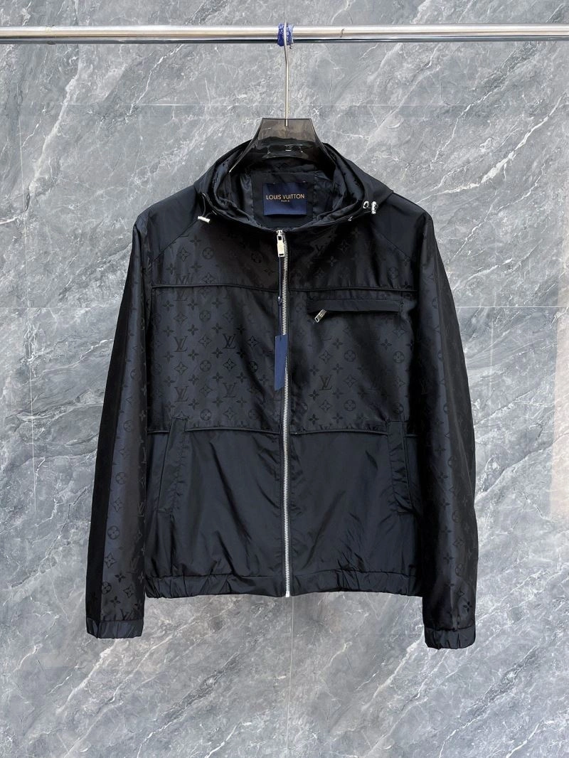 Louis Vuitton Outwear Minimalist 132810
