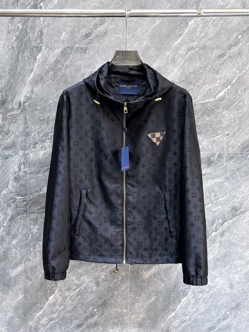 TimelessDesign Louis Vuitton Outwear 132801