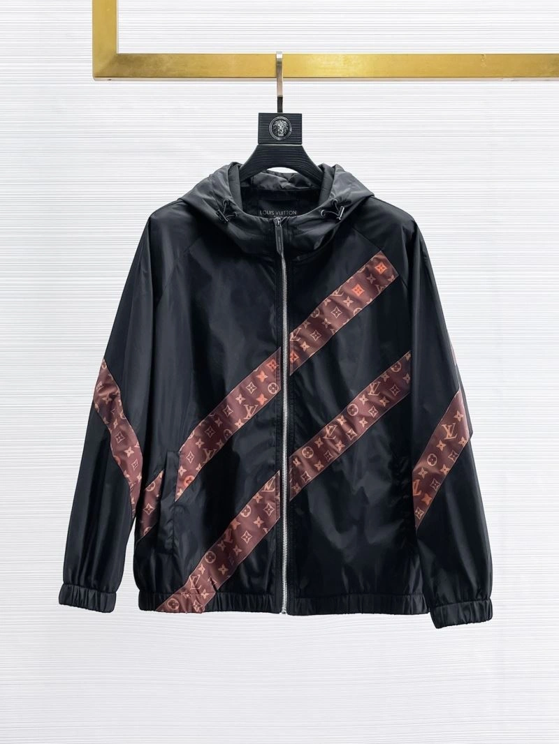 Louis Vuitton Outwear Functional 132807