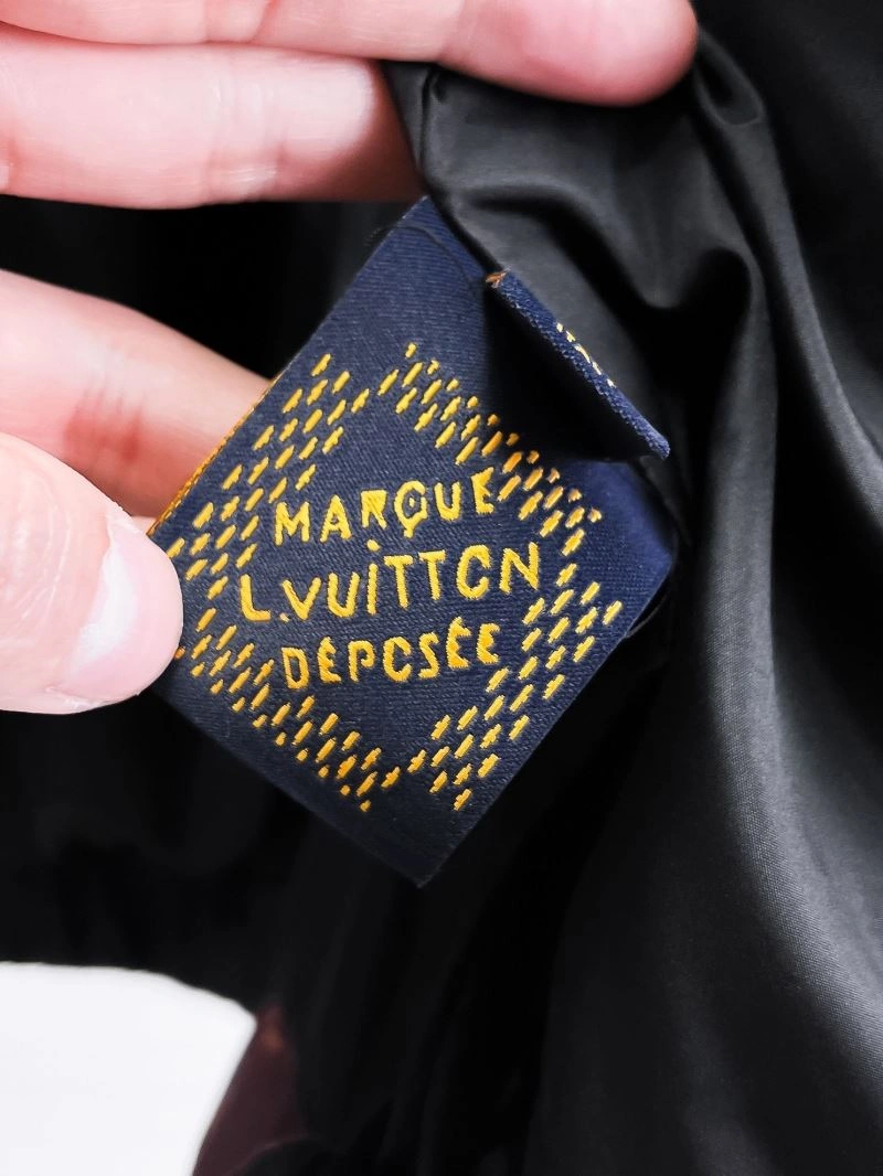 Louis Vuitton Outwear Functional 132807