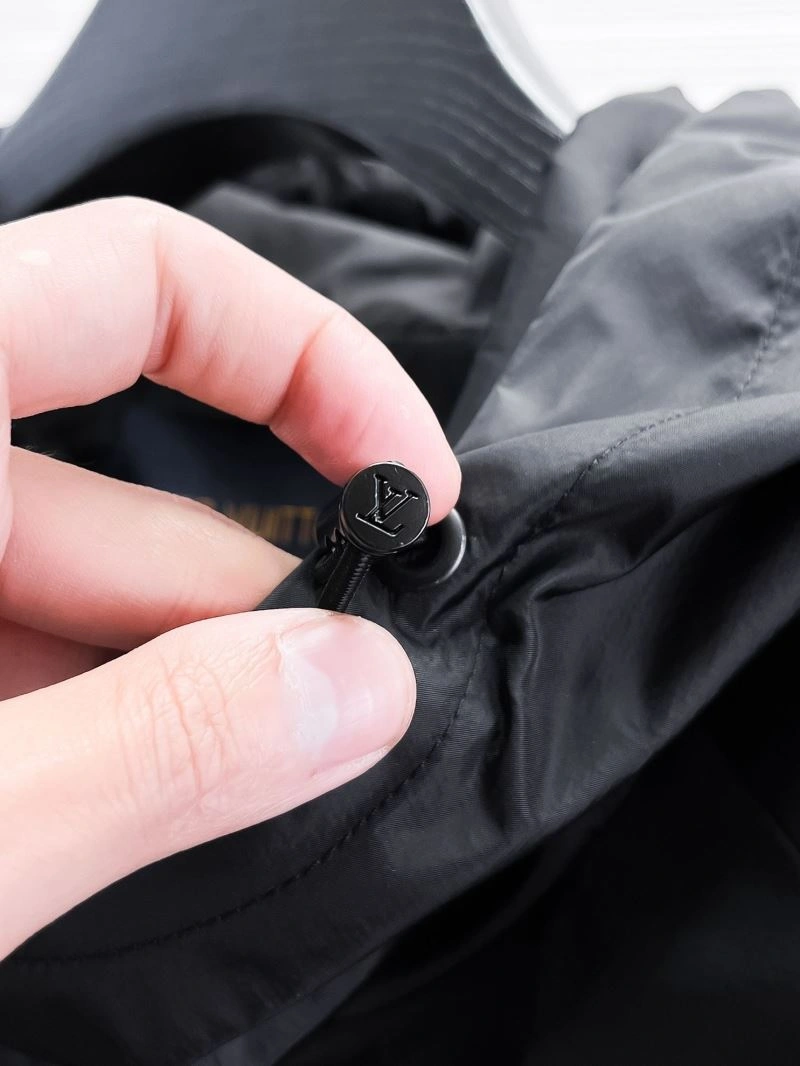 Louis Vuitton Outwear Functional 132807