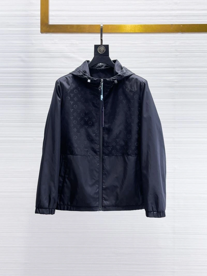 Louis Vuitton Outwear Stretchable 132797