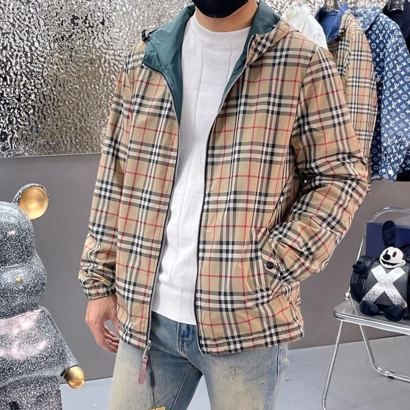 SportInspired Louis Vuitton Outwear 132804