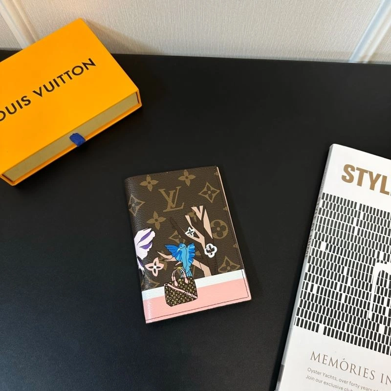 Louis Vuitton Passport Holders UrbanChic 270495