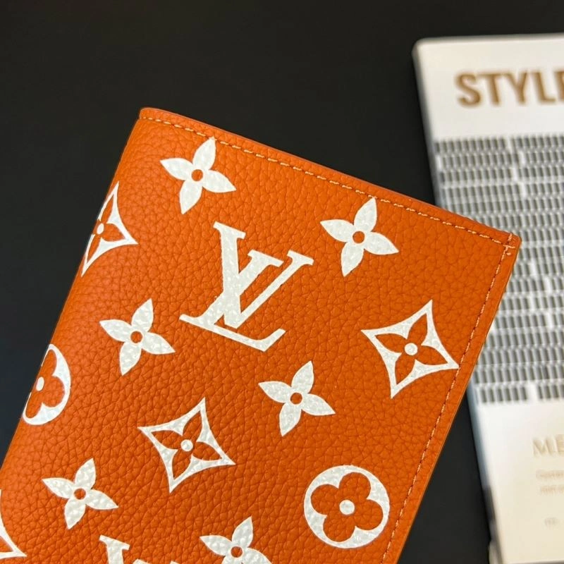 Louis Vuitton Passport Holders EasyCare 270479