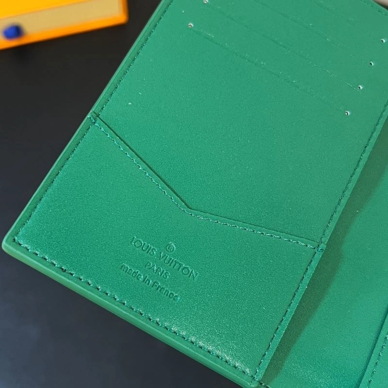 Louis Vuitton Passport Holders QuickDry 270494