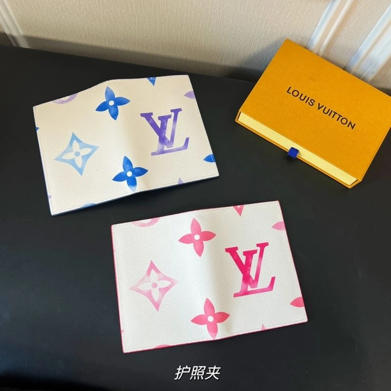 Louis Vuitton Passport Holders Durable 270499