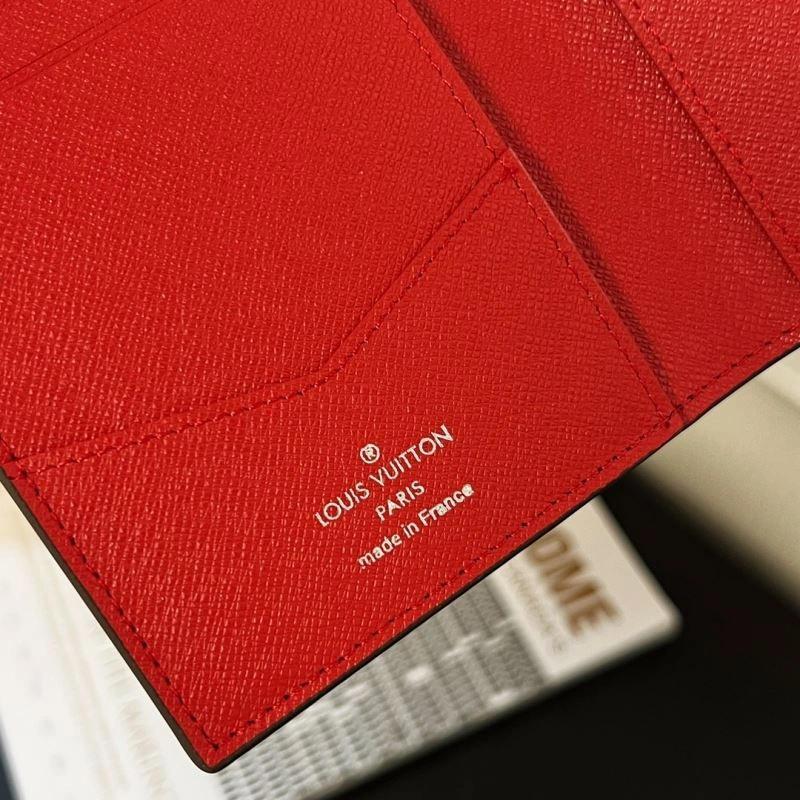 Practical Louis Vuitton Passport Holders 270471