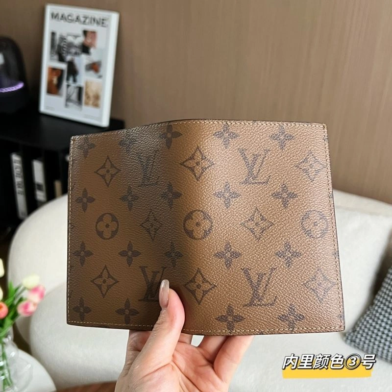 Louis Vuitton Passport Holders DailyWear 270461