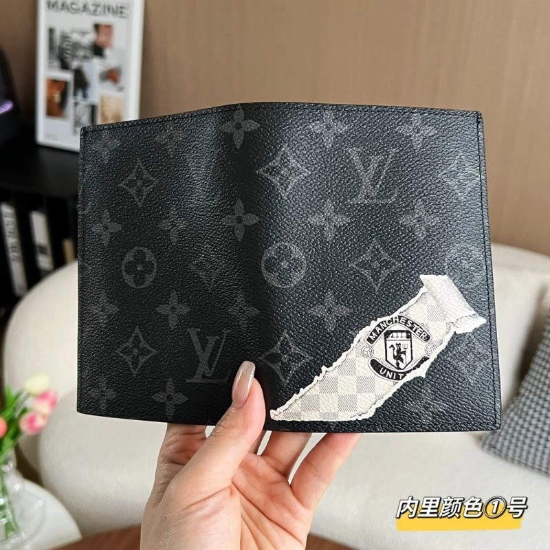 Louis Vuitton Passport Holders DailyWear 270461