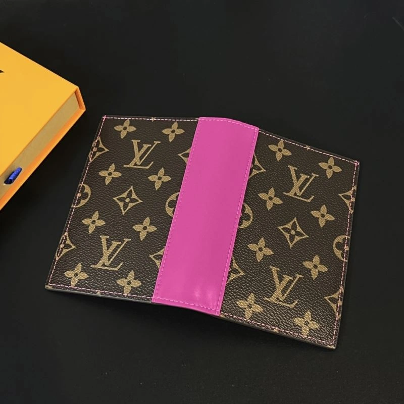 Louis Vuitton Passport Holders Durable 270459