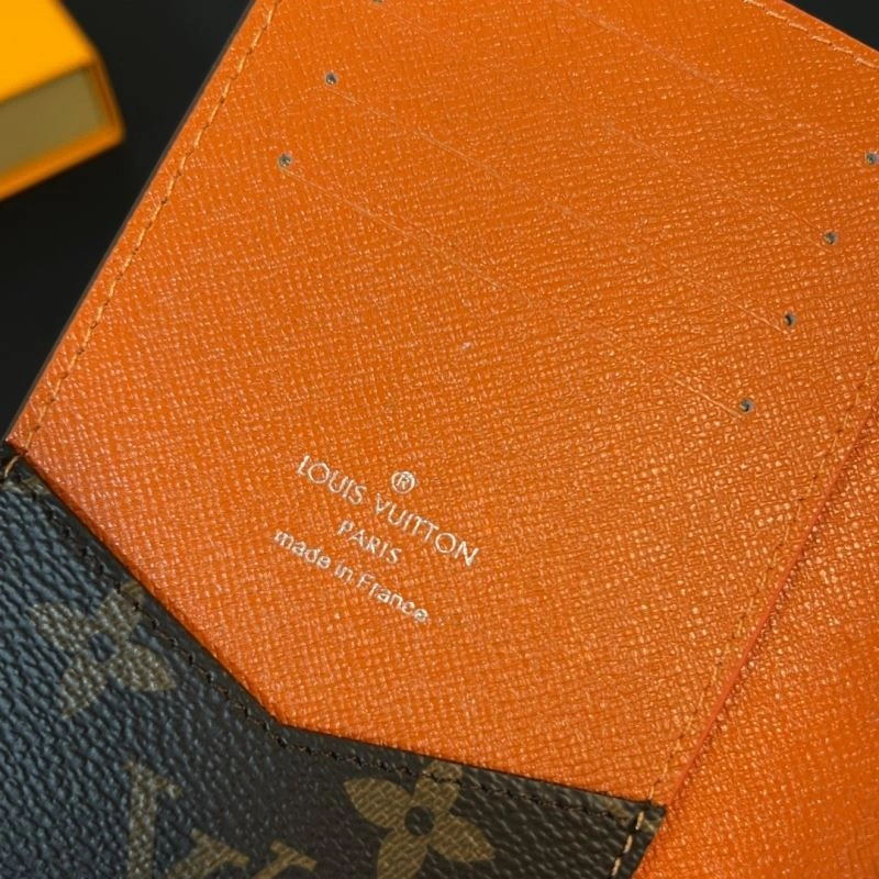 Louis Vuitton Passport Holders Sustainable 270458