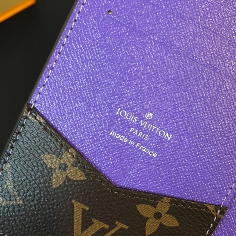 Stylish Louis Vuitton Passport Holders 270456