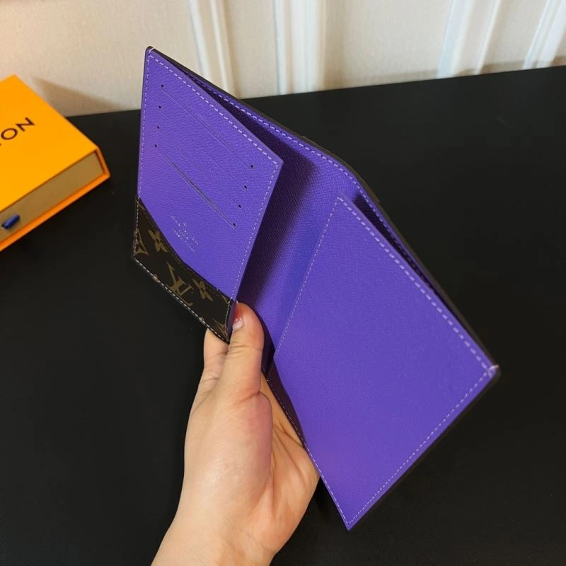 Stylish Louis Vuitton Passport Holders 270456