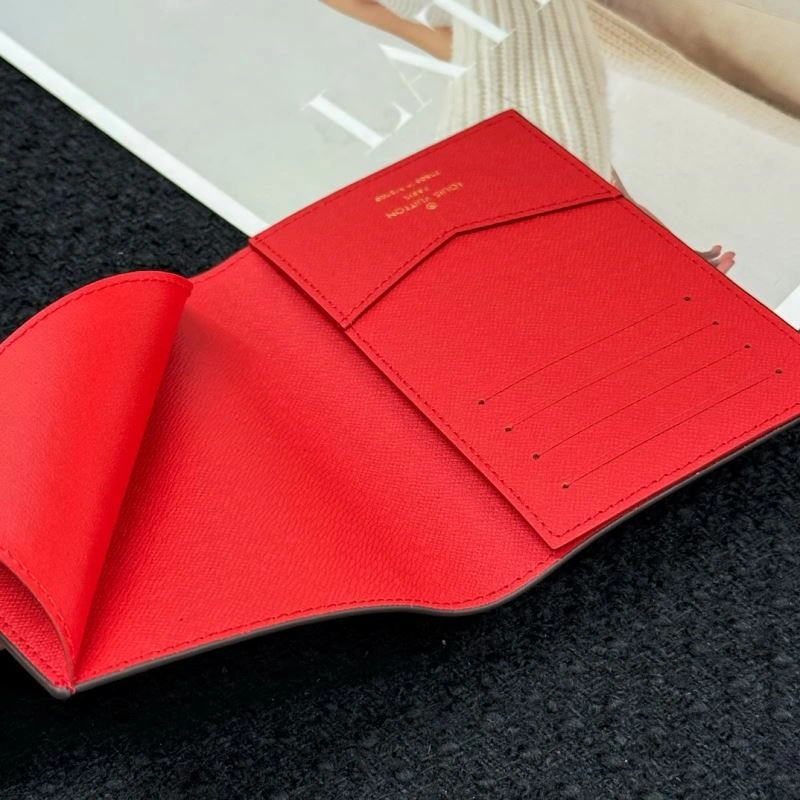 Louis Vuitton Passport Holders TechFriendly 270413