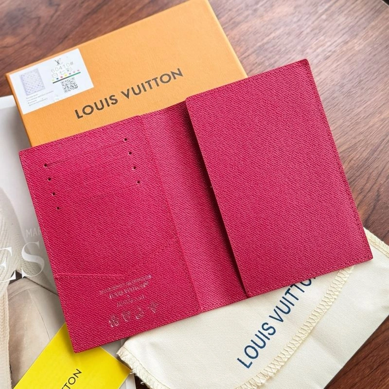 Louis Vuitton Passport Holders Minimalist 270452