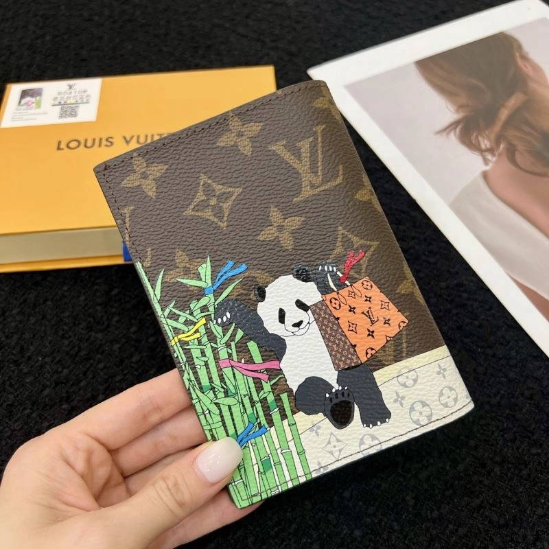Louis Vuitton Passport Holders FreshLook 270436