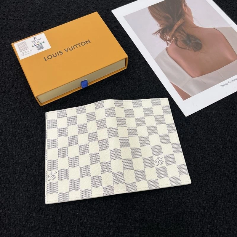 AllSeason Louis Vuitton Passport Holders 270437