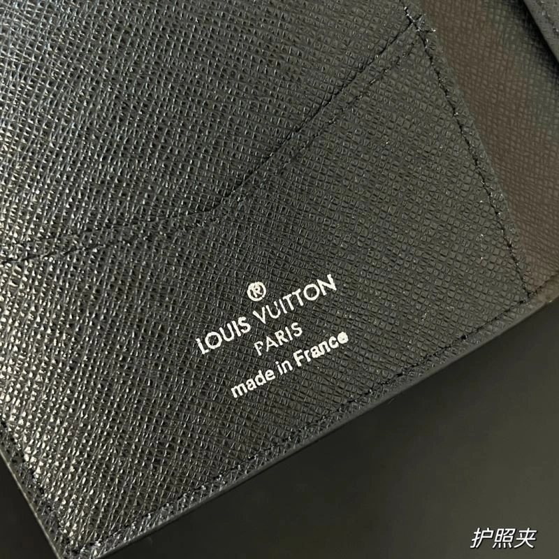 Louis Vuitton Passport Holders EasyMatch 270435