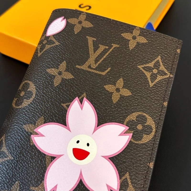 Elegant Louis Vuitton Passport Holders 270428