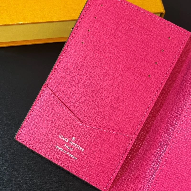 Louis Vuitton Passport Holders RelaxedFit 270446
