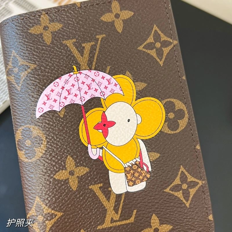 Louis Vuitton Passport Holders SportInspired 270429