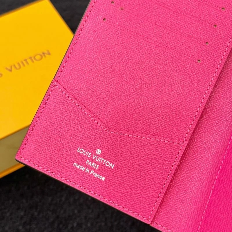 Trendsetting Louis Vuitton Passport Holders 270426