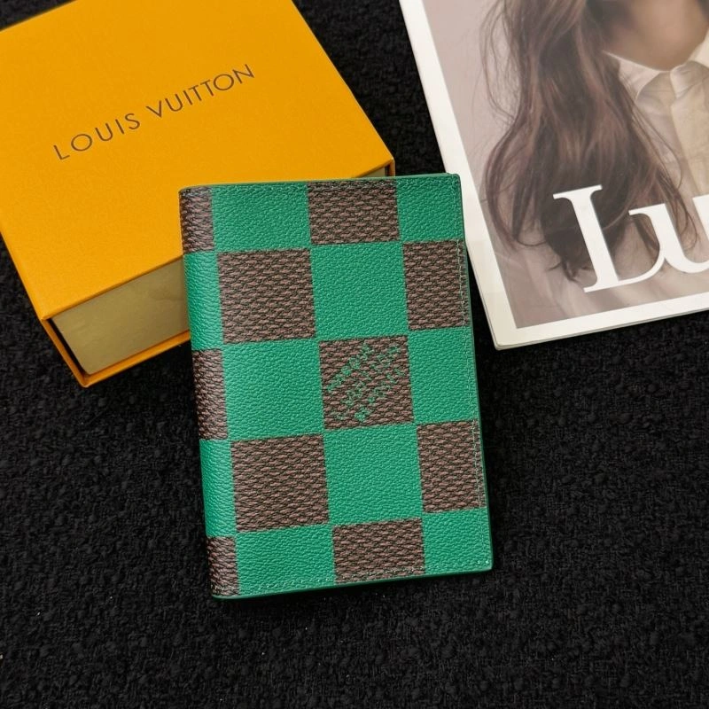 Efficient Louis Vuitton Passport Holders 270399