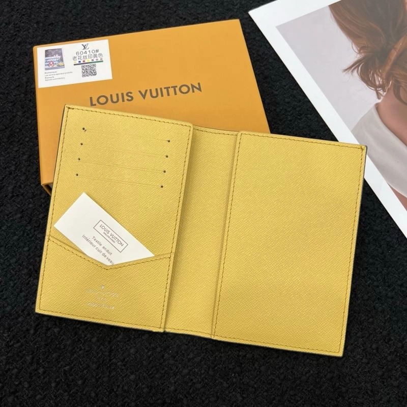 MultiPurpose Louis Vuitton Passport Holders 270398