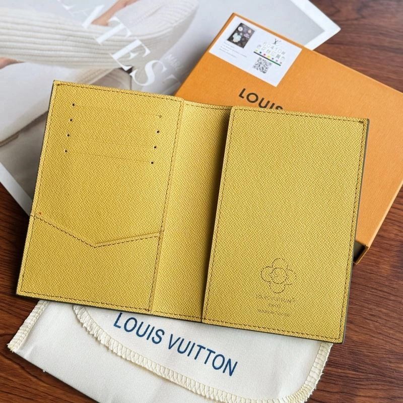 Louis Vuitton Passport Holders HighQuality 270404