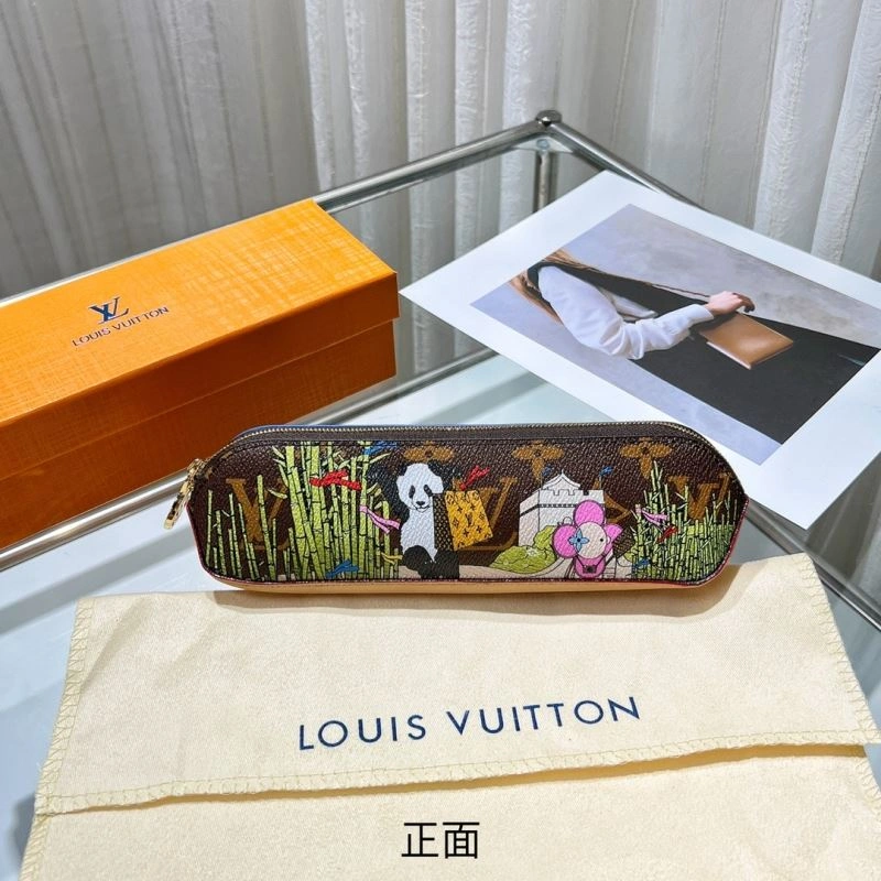 Affordable Louis Vuitton Pencil Pouches 270567