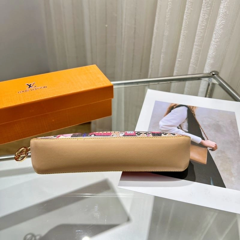 Louis Vuitton Pencil Pouches DailyWear 270565