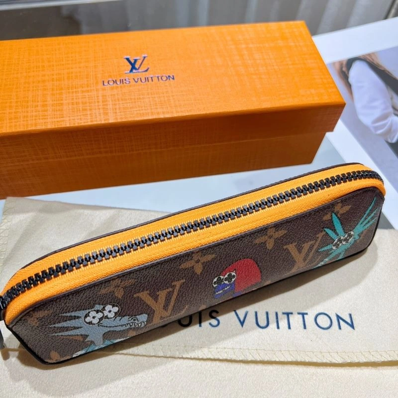 Louis Vuitton Pencil Pouches Unisex 270563