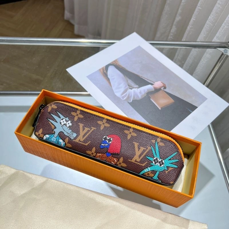 Louis Vuitton Pencil Pouches Unisex 270563