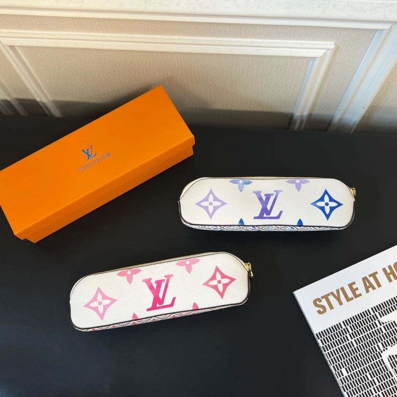 Louis Vuitton Pencil Pouches ZeroBulk 270558