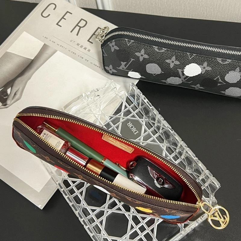 Durable Louis Vuitton Pencil Pouches 270551