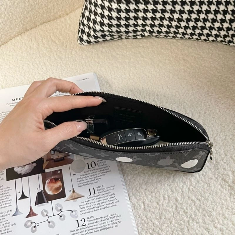 Durable Louis Vuitton Pencil Pouches 270551